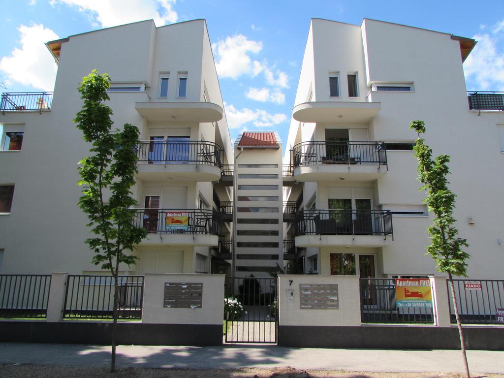 MF Siófok Beach Apartment Exterior foto
