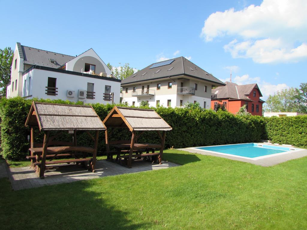 MF Siófok Beach Apartment Exterior foto